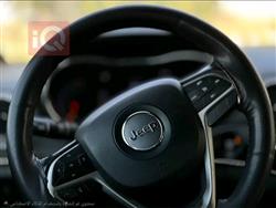 جیپ گراند شیرۆکی